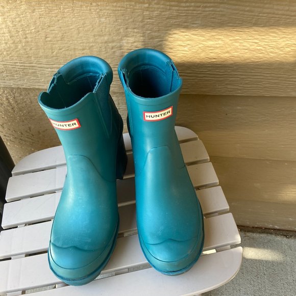 Hunter Chelsea Block Heeled Booties Rare Teal - Picture 1 of 5